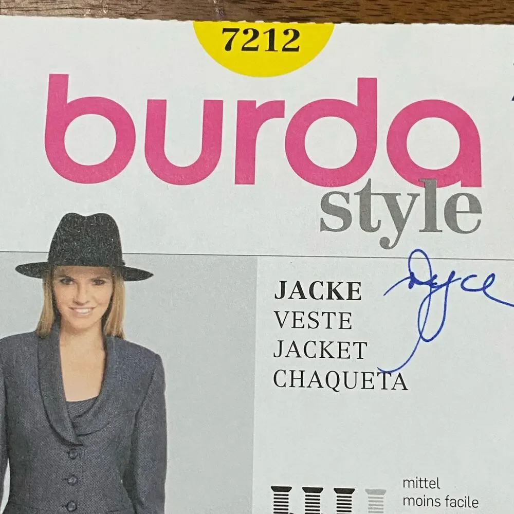 Burda #7212 Sewing Pattern Fitted Blazer Jacket US size 10-22